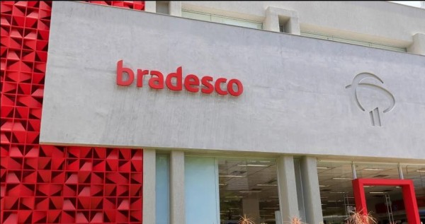 Bradesco realiza leilo noturno com 47 imveis em todo Brasil